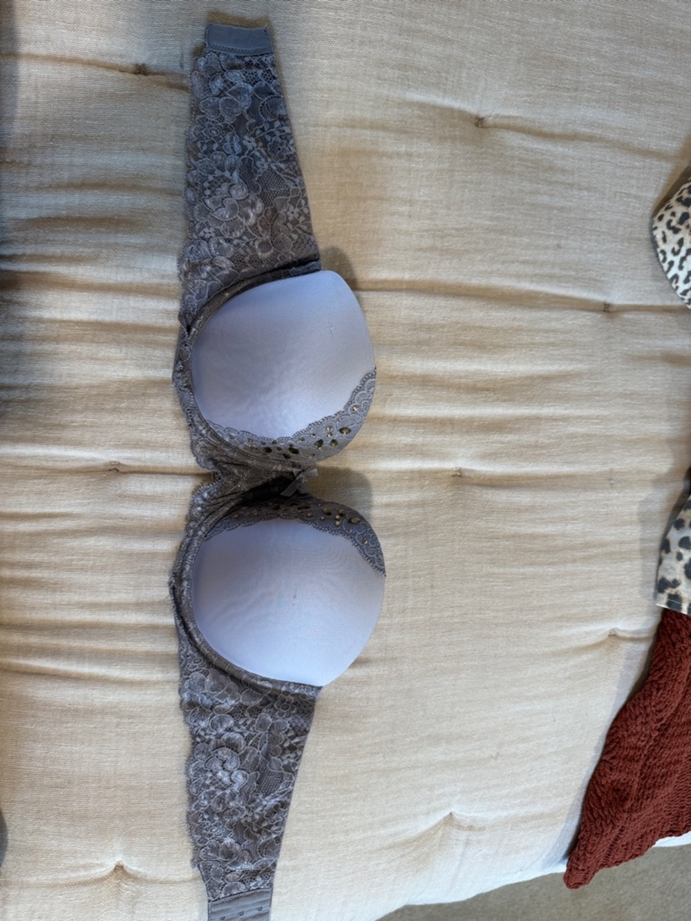 Victoria's Secret Gray Lace Push-Up Bra